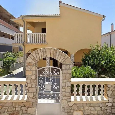 Apartment Marlla Vodice
